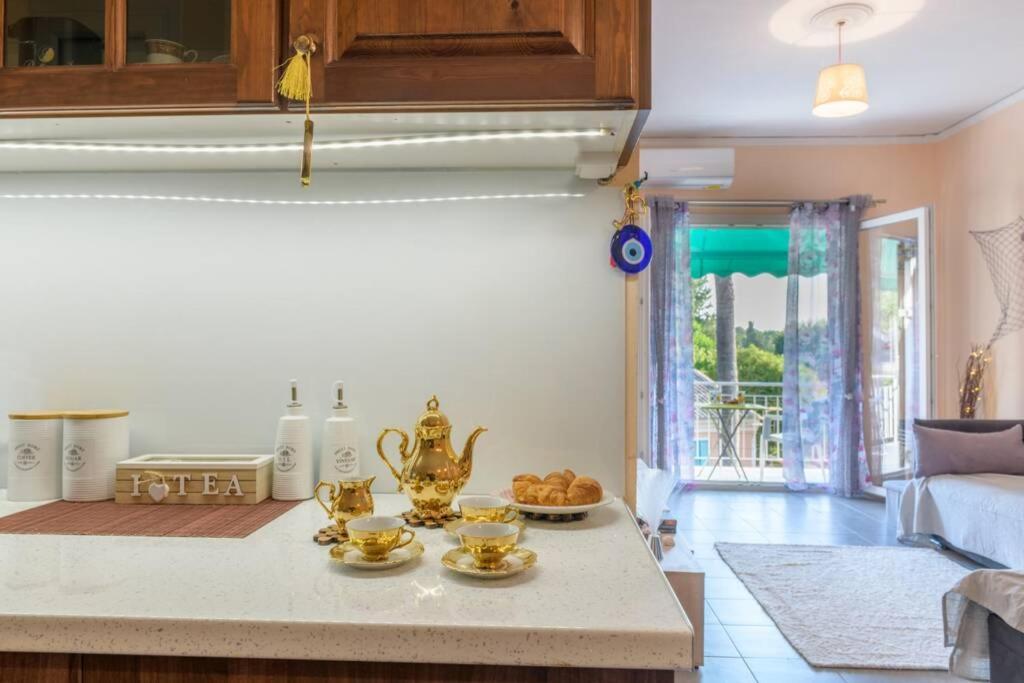 Bright Newly Renovated Apt Near Beach & Center+Ac Anemomylos Luaran gambar