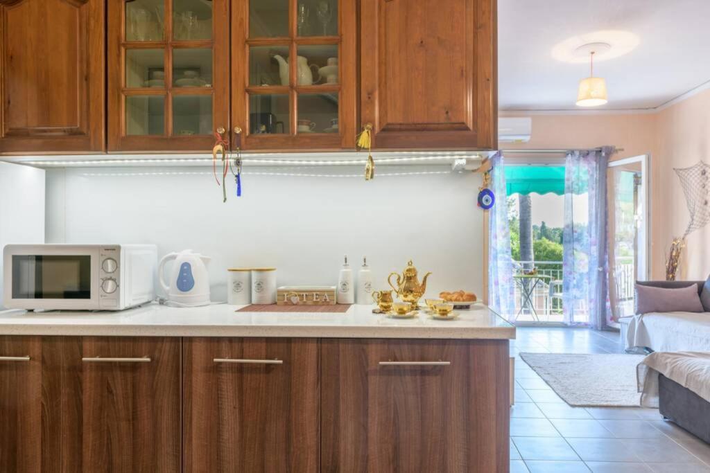 Bright Newly Renovated Apt Near Beach & Center+Ac Anemomylos Luaran gambar